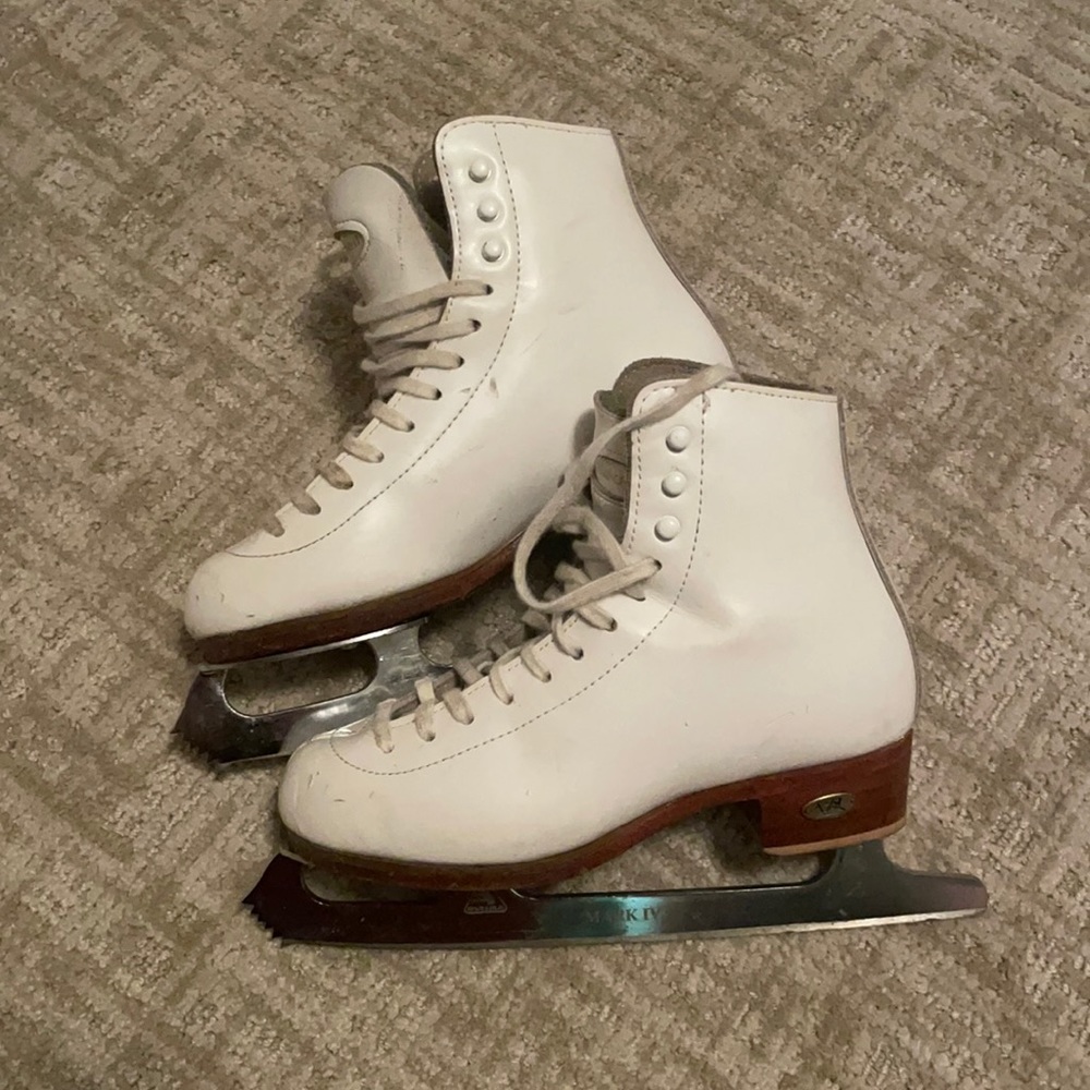 Riedell Figure Skates youth size 2